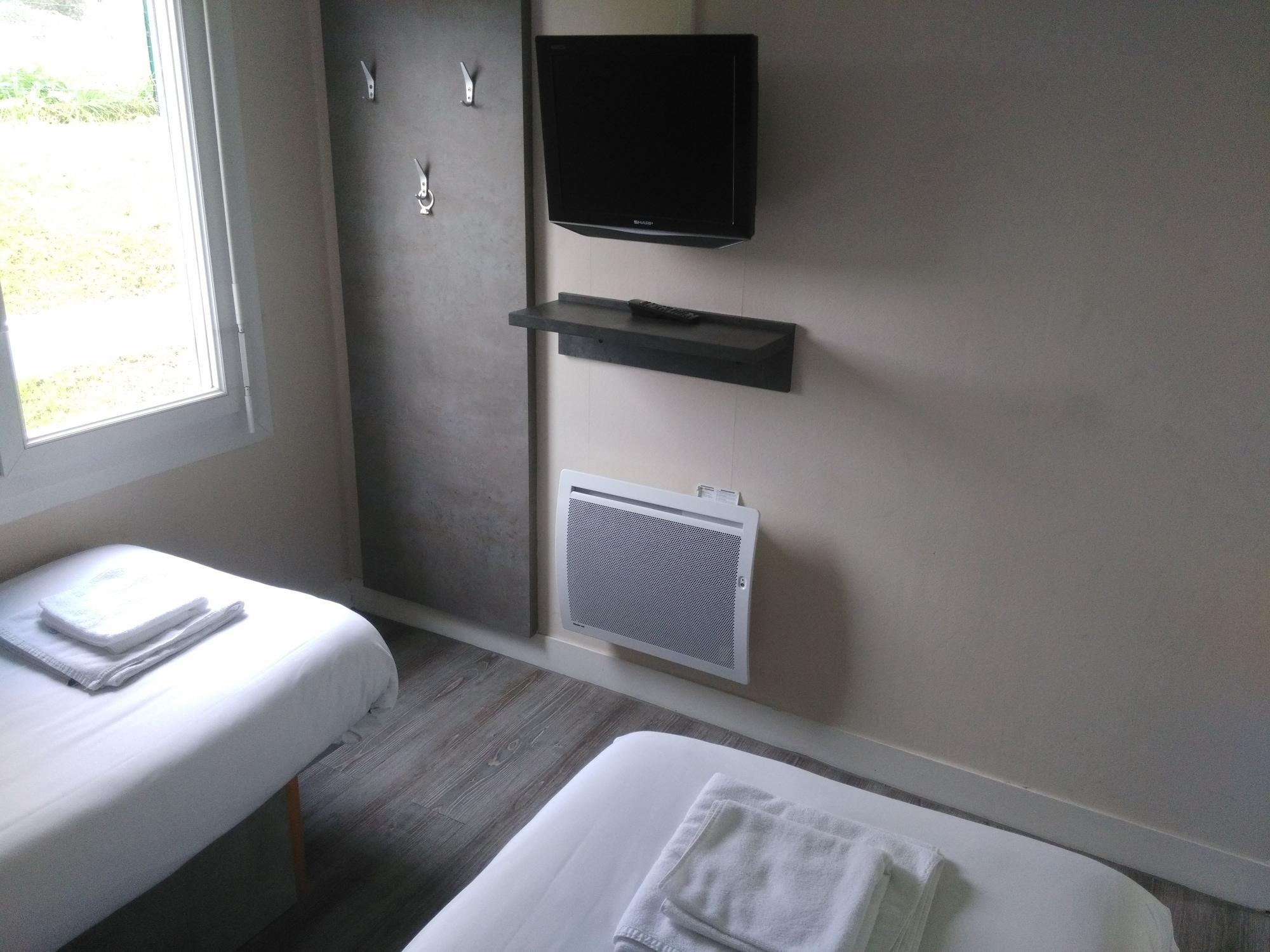 Fasthotel Le Mans Nord Fh Confort Сен-Сатурнен Экстерьер фото