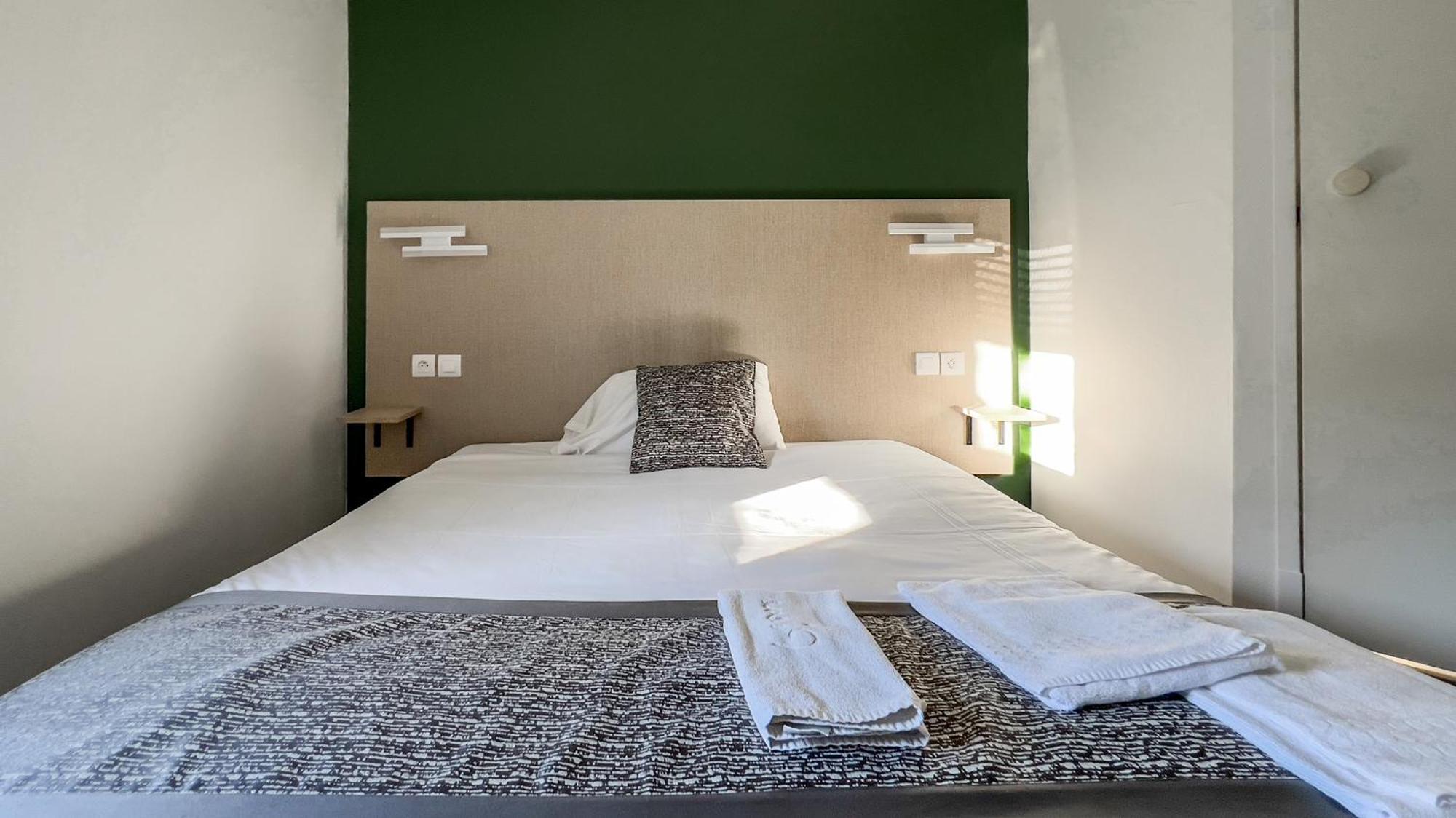 Fasthotel Le Mans Nord Fh Confort Сен-Сатурнен Экстерьер фото